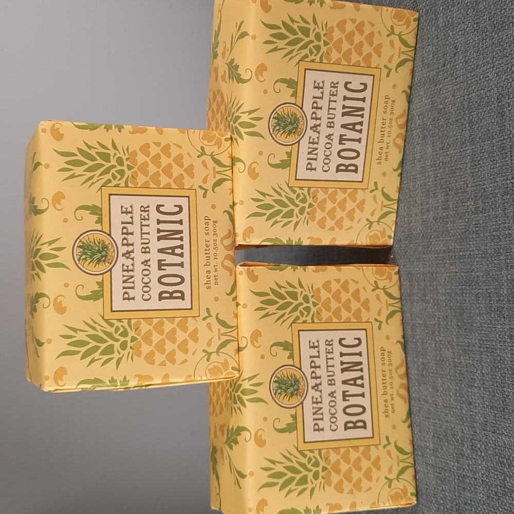 Pineapple Cocoa Butter Shea Butter Spa Bar Bath Soap Set of 3 Bars10.5oz NWT